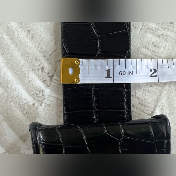 Anne Fontaine Women’s Glossy Croc-Embossed Leather Belt with Bow Style Buckle - Picture 5 of 12